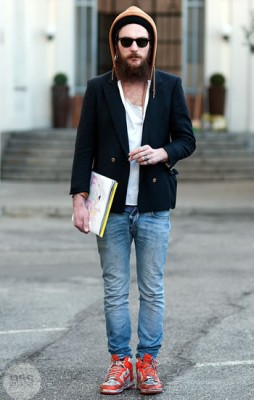 Gienchi, Photographed in Milan<br/> Click Photo To See More