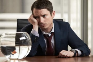 MR ELIJAH WOOD – PAPER PLANE – MR PORTER